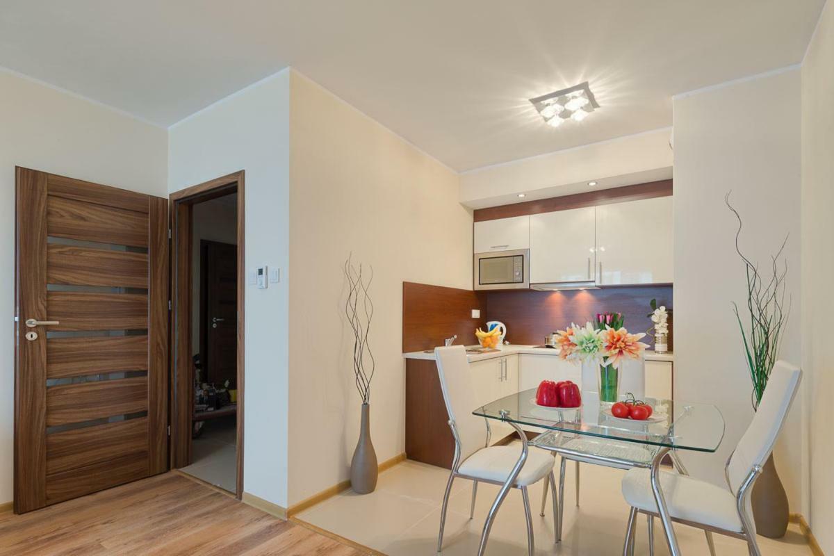Warsaw Inside Apartments Екстер'єр фото