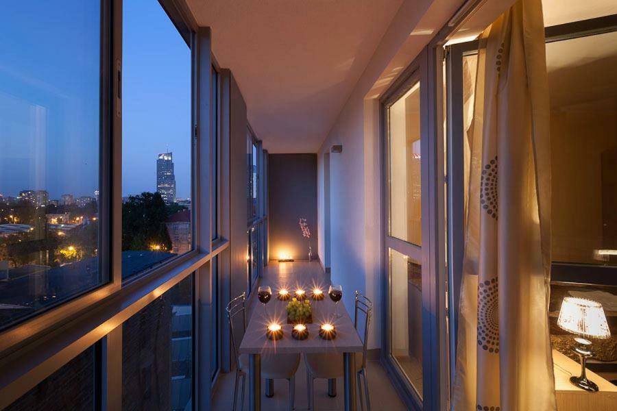 Warsaw Inside Apartments Екстер'єр фото