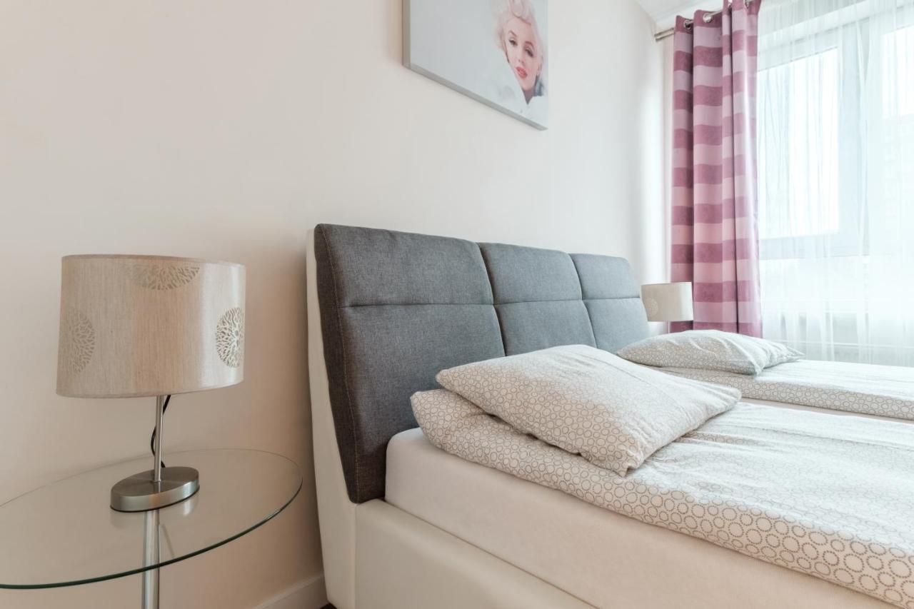 Warsaw Inside Apartments Екстер'єр фото