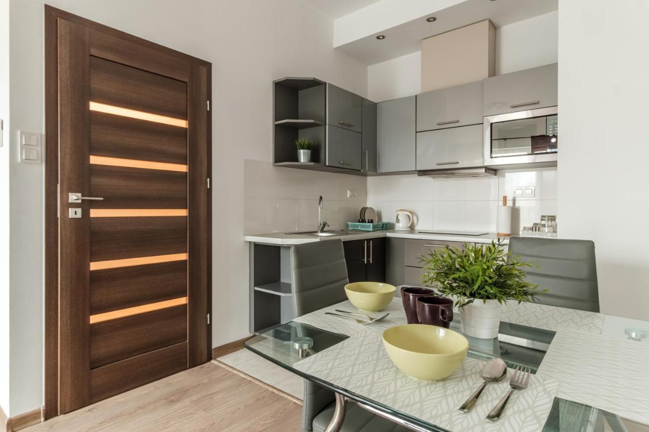 Warsaw Inside Apartments Екстер'єр фото